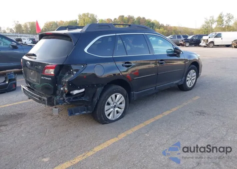 2018 Subaru Outback 2.5I Premium из США, поврежденный, VIN 4S4BSAFC2J3274399
